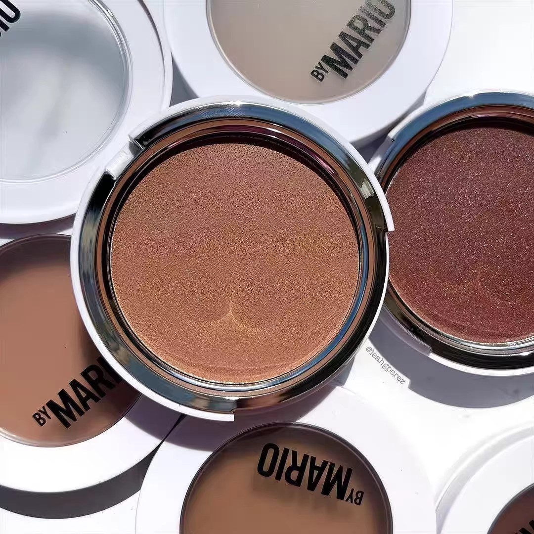 5g マリオ シルキーマットブロンザー セッティングメイクア - Highlighter Bronzer Palette のレビューと価格